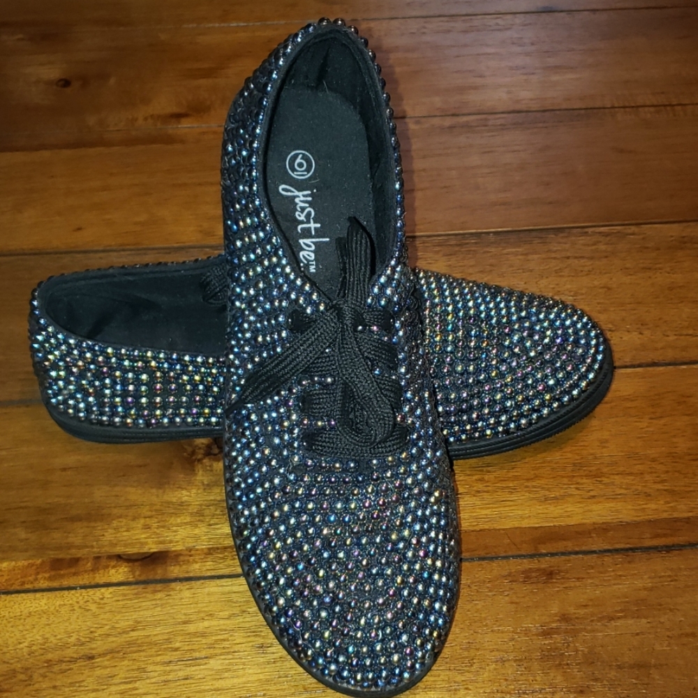 💎NWOT! Bedazzled Black Sneakers💎